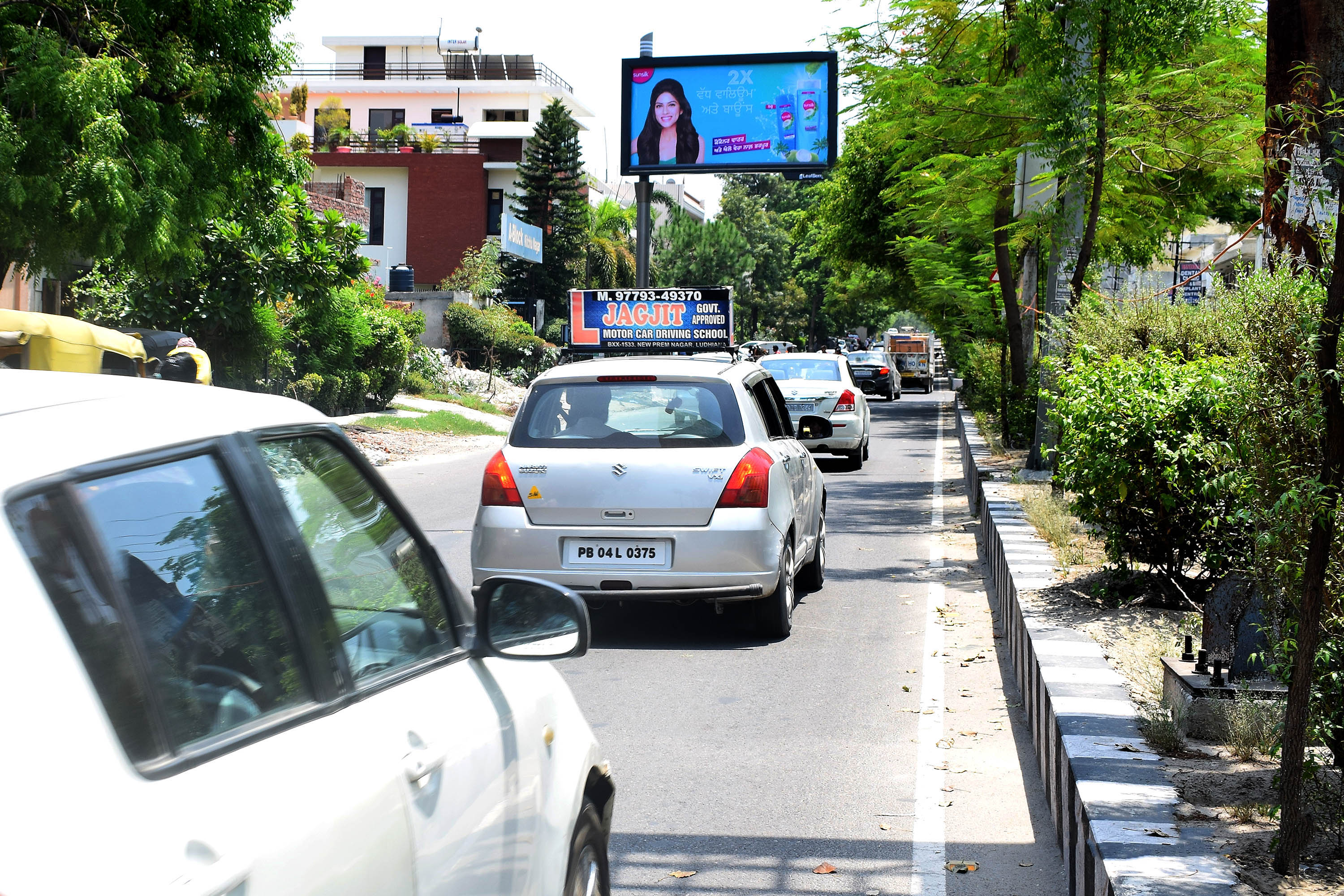 Kitchlu Nagar Lights2